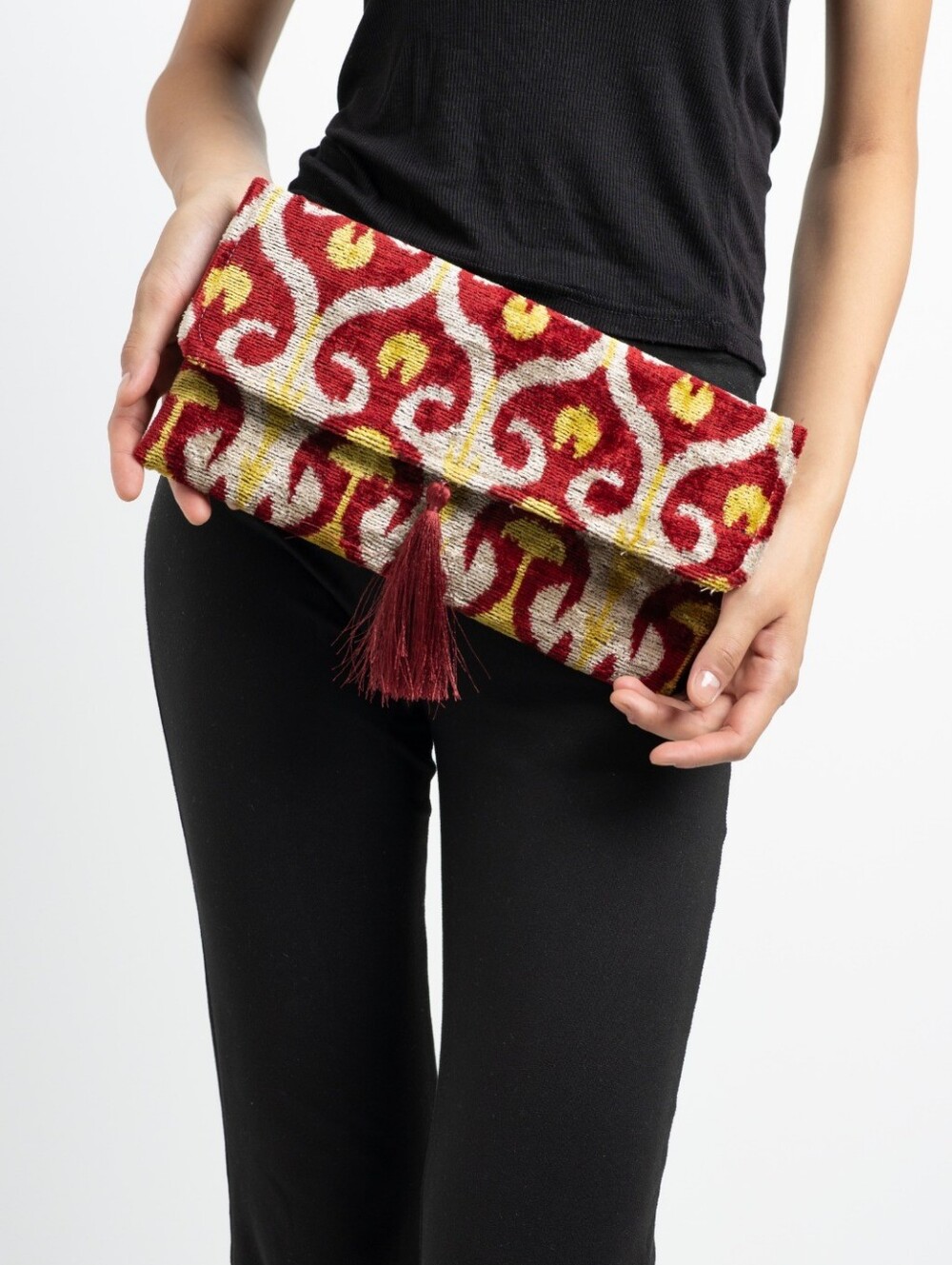 Uzbek SILK VELVET ALO BAHMAL Red Patterned Tassel Fold-Over Clutch